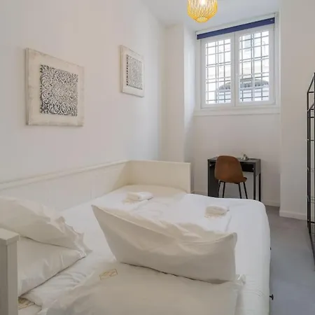 Unique & Super Aircon & Lift Apartament Lizbona