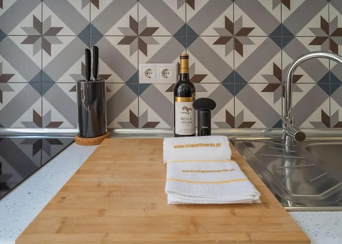 Unique & Super Aircon & Lift Διαμέρισμα