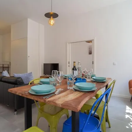 Apartament Unique & Super Aircon & Lift